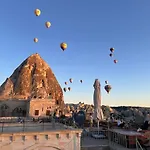 Hira Cave غوريمِيه