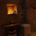 فندق Hira Cave 5*