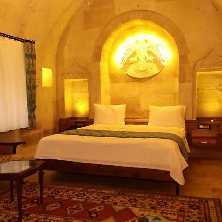 Otel Hira Cave 5*