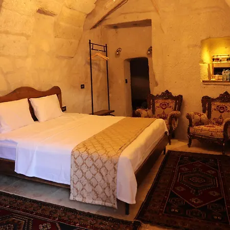 Hira Cave Otel