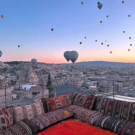 Hira Cave Hotel