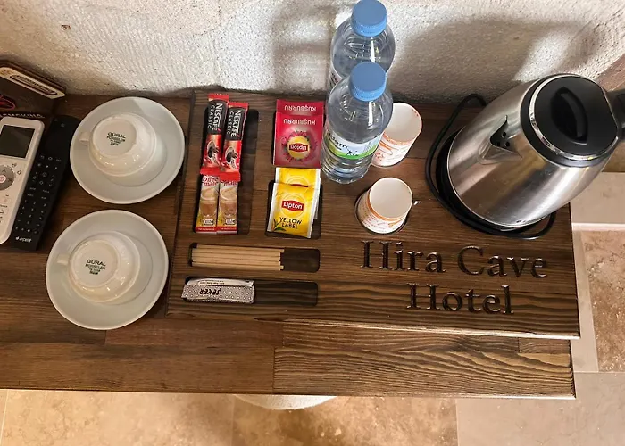 Otel Hira Cave 5*