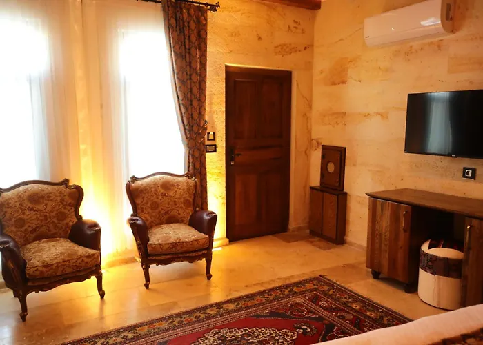 Hira Cave Otel 5*